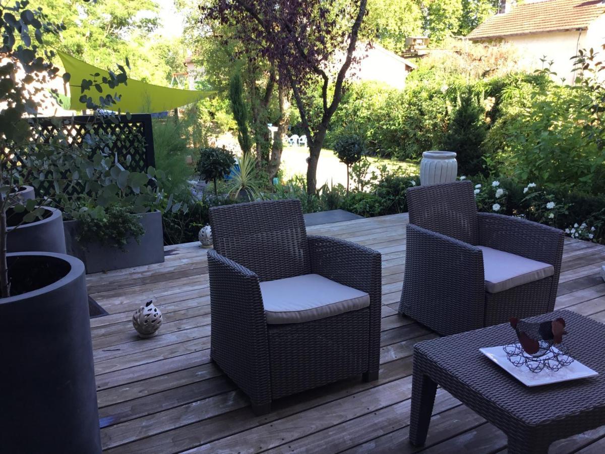 Apartament Gite Chez Madeleine Louhans Zewnętrze zdjęcie