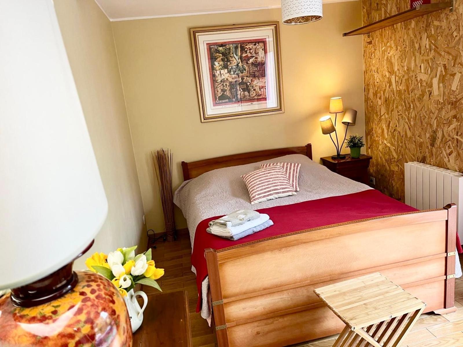 Apartament Gite Chez Madeleine Louhans Zewnętrze zdjęcie